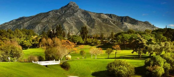 Apartamento de 3 dormitorios en Marbella, Spain No. 145876 23