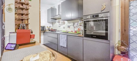 3غرفة شقة في Bracciano, Italy رقم 6031 8