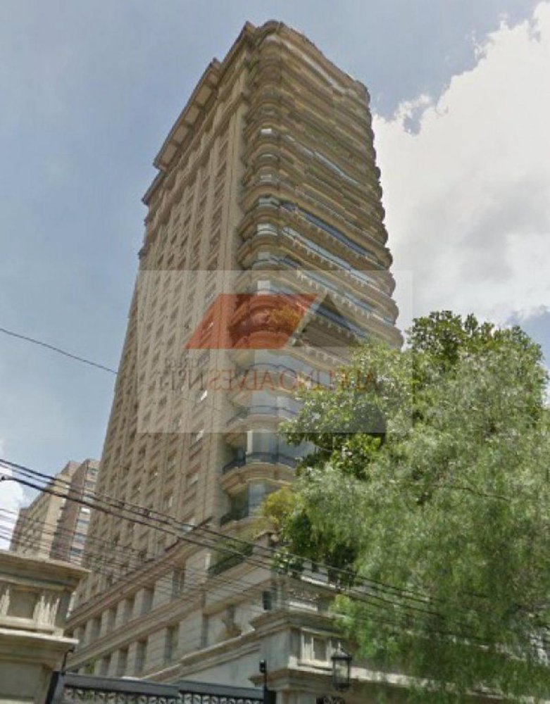 Дом с 4 спальнями в Сан-Паулу, Бразилия № 584835