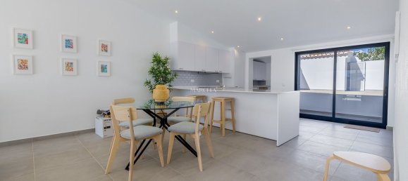 Casa de 3 dormitorios en Luz, Portugal No. 115550 4