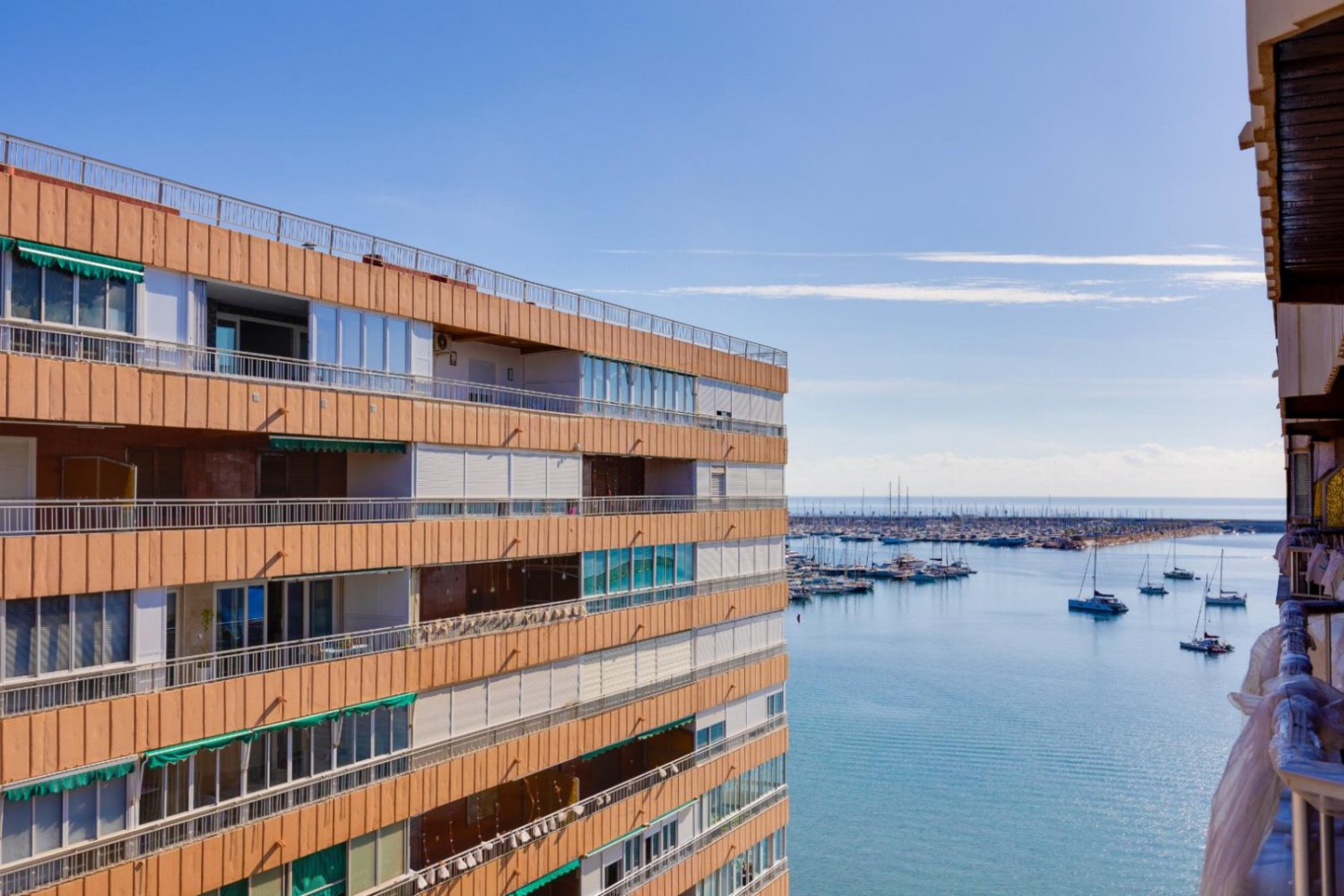 3 Schlafzimmer Wohnung in Torrevieja, Spain, Nr. 285867