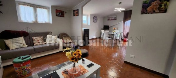 3 Schlafzimmer Wohnung in Camporosso, Italy, Nr. 265483 2