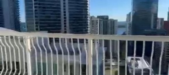 1 غرف نوم عقار تجاري في Miami, الولايات المتحدة رقم 614688 3