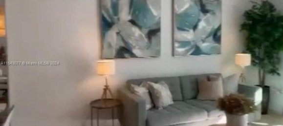 1 غرف نوم عقار تجاري في Miami, الولايات المتحدة رقم 614688 5