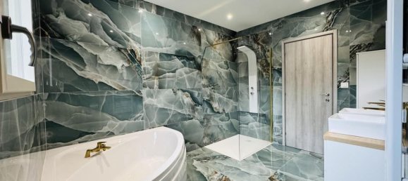 3 bedrooms Villa in Briennon, France No. 206655 26