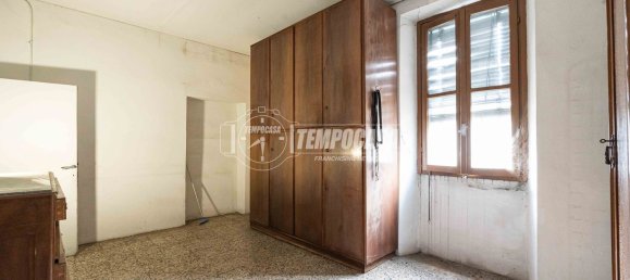  بناية في Alzate Brianza, Italy 177متر مربع رقم 10011 14