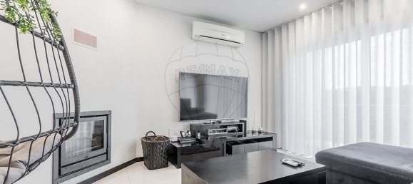 3 bedrooms House in Bico, Portugal No. 37734 40