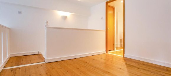 1 bedroom Apartment in London, United Kingdom No. 12786 10