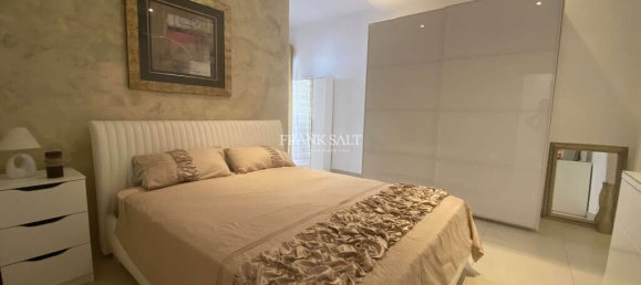 2 bedrooms Penthouse in Sliema, Malta No. 10196 11