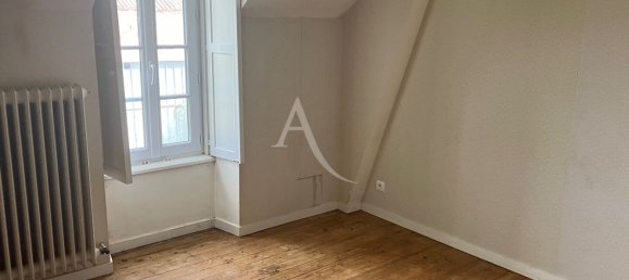 2 Schlafzimmer Haus in Vendee, France, Nr. 284082 4