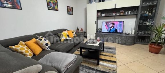 Casa T3 em Vellezzo Bellini, Italy N.º 348588 2