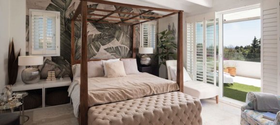 3 bedrooms House in La Quinta, Spain No. 181025 11