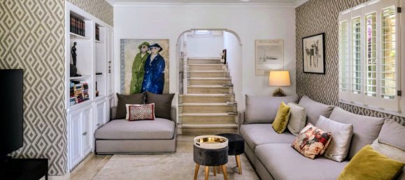 3 bedrooms House in La Quinta, Spain No. 181025 3