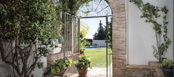 3 bedrooms House in La Quinta, Spain No. 181025 28