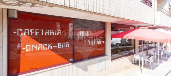 91m² Commercial property in Vila Nova de Gaia, Portugal No. 254696 4