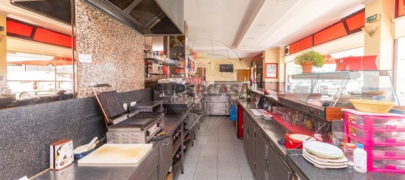 91m² Commercial property in Vila Nova de Gaia, Portugal No. 254696 13