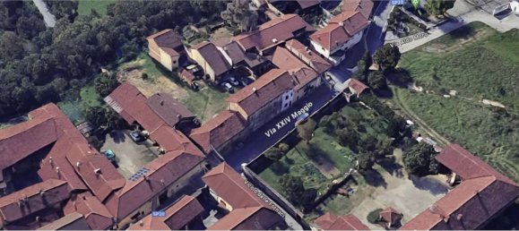 Дом с 12 комнатами в Ломбардоре, Италия № 9045 4