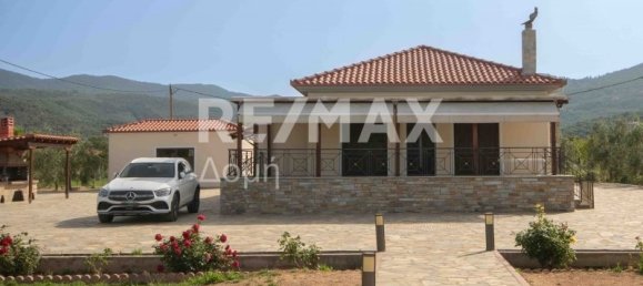 5 غرف نوم منزل في Koropi, Greece رقم 277 22