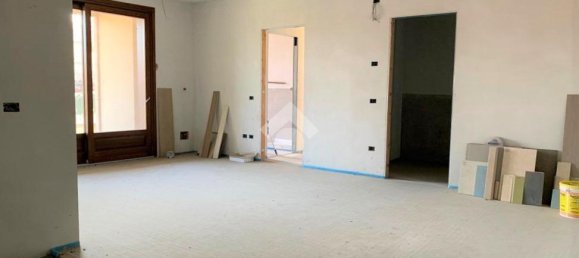 3 rooms Apartment in Pavullo nel Frignano, Italy No. 133403 3