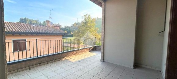 3 rooms Apartment in Pavullo nel Frignano, Italy No. 133403 6