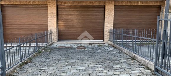 3 rooms Apartment in Pavullo nel Frignano, Italy No. 133403 48