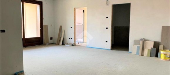 3 rooms Apartment in Pavullo nel Frignano, Italy No. 133403 44