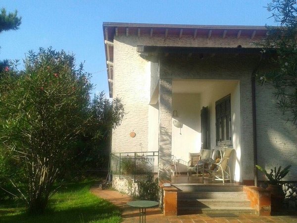 8-Zimmer Villa in Massa, Italy, Nr. 217547