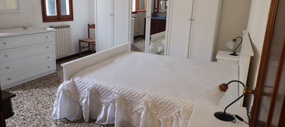 6 rooms Apartment in Venice, Italy No. 257170 4