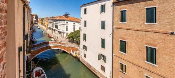 6 rooms Apartment in Venice, Italy No. 257170 9