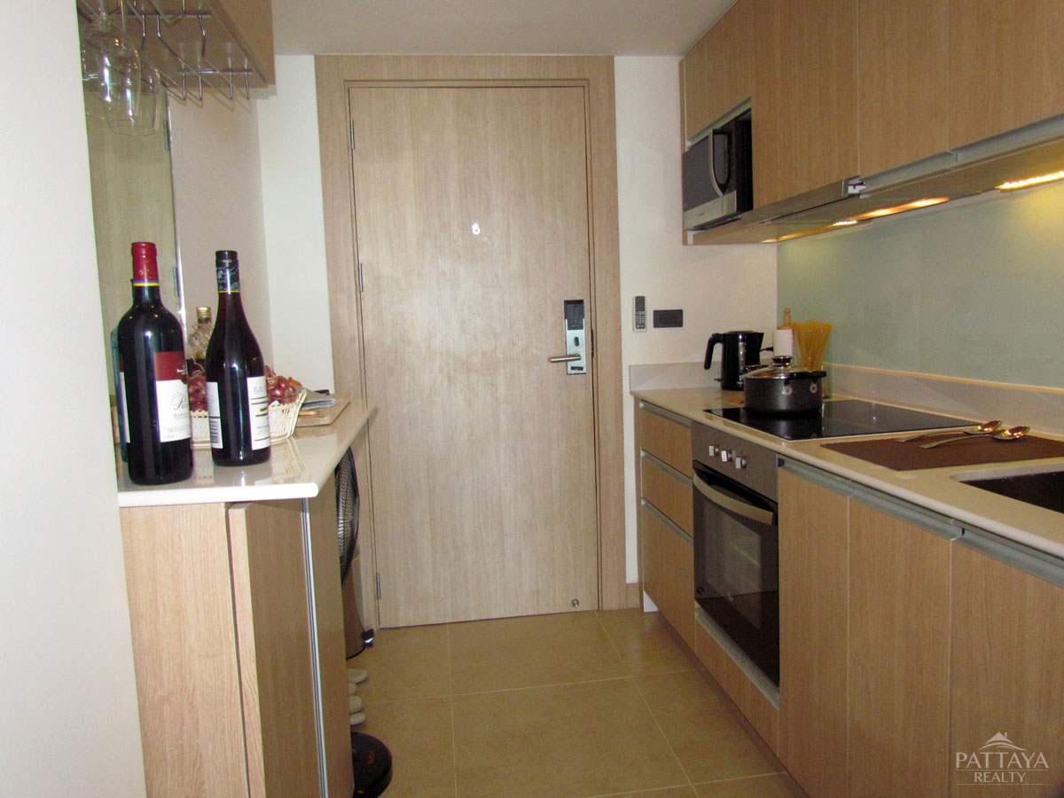 Кондоминиум  с 2 спальнями в Паттайя, Таиланд № 1635