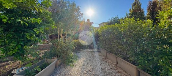 2 bedrooms Apartment in Castel d'Azzano, Italy No. 324393 24