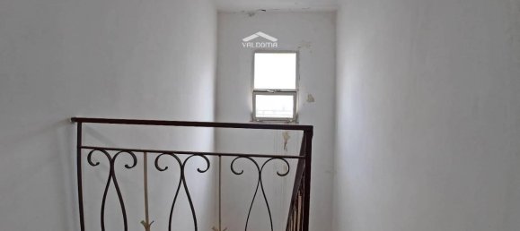 Casa de 8 habitaciónes en Trepuzzi, Italy No. 34482 15