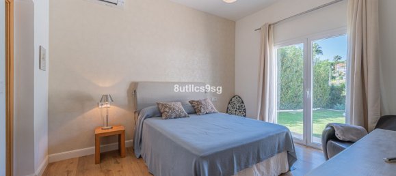 5 Schlafzimmer Villa in Marbella, Spain, Nr. 101295 39