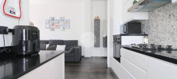 2غرفة شقة في Rho, Italy رقم 338753 7