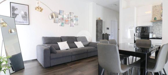 Apartamento de 2 habitaciónes en Rho, Italy No. 338753 32