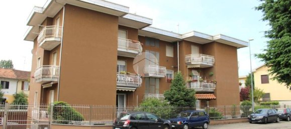 2غرفة شقة في Rho, Italy رقم 338753 21