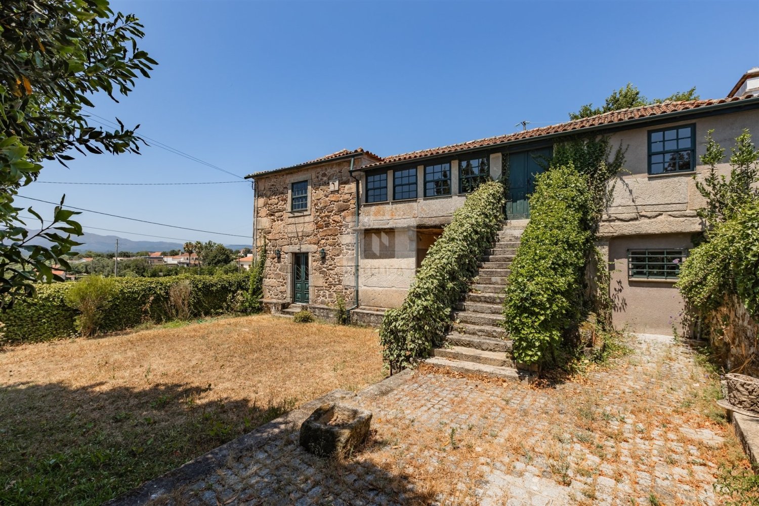 3 bedrooms House in Lanheses, Portugal No. 224298