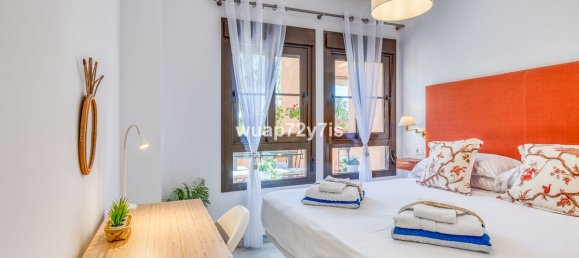 Apartamento de 2 dormitorios en Estepona, Spain No. 177862 25