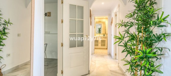 Apartamento de 2 dormitorios en Estepona, Spain No. 177862 36