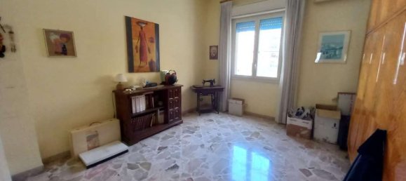 4 rooms Apartment in Palermo, Italy No. 42161 23