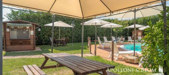 13 bedrooms House in Umbertide, Italy No. 357434 16