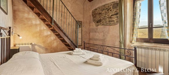 13 bedrooms House in Umbertide, Italy No. 357434 31