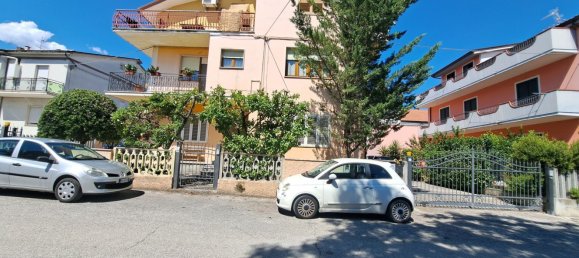 6 rooms Apartment in Sant'Egidio alla Vibrata, Italy No. 289122 10