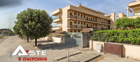 3 rooms Apartment in Ardea, Italy No. 189799 16