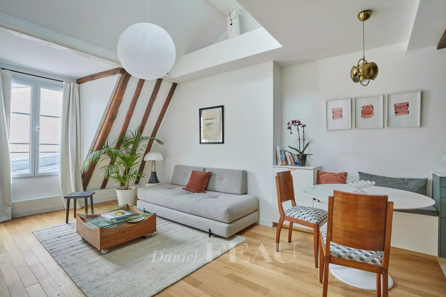 1 bedroom Duplex in Paris, France No. 172864