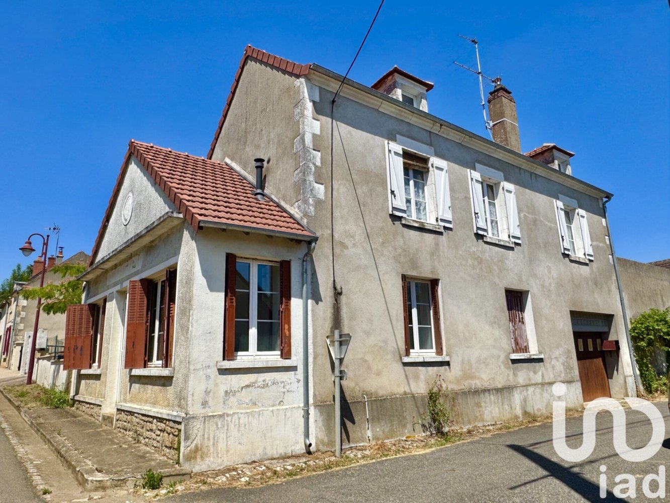 3 غرف نوم منزل في Garchy, France رقم 204558