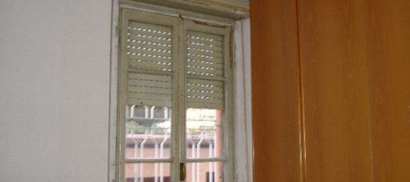 3-salle Appartement à Gallarate, Italy No. 334154 14