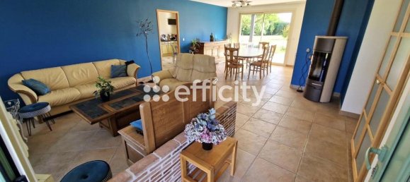 Casa T4 em La Chatre, France N.º 58720 2