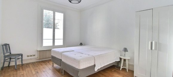 Квартира с 2 спальнями в Ла-Гарен-Коломб, Франция № 171971 5