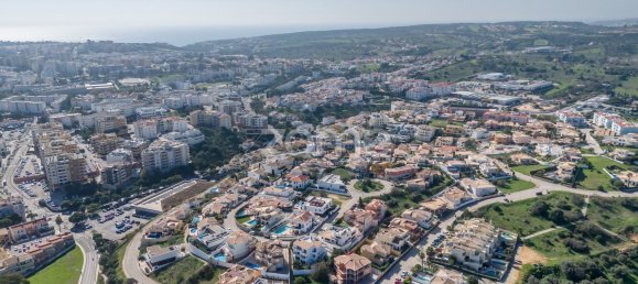 Дом с 4 спальнями в Лагуш, Португалия № 73392 12